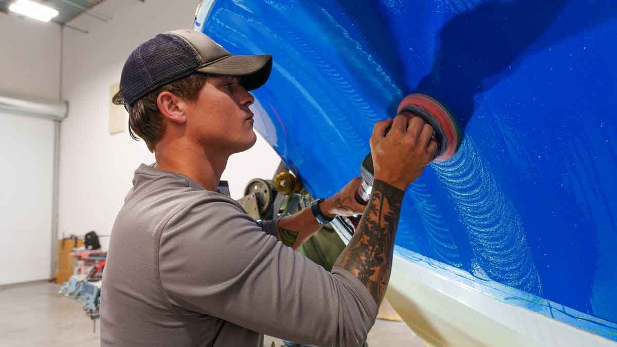 dr-beasleys-classes-2-day-boat-detailing-kurs-mike-phillips-2025 image 6